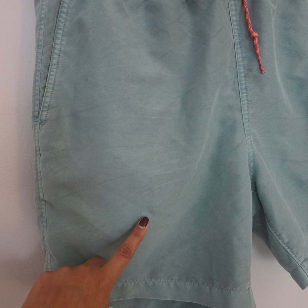 Faherty Brand Men's Green Waist Drawstring Beach Shorts Size M - Picture 2 of 9